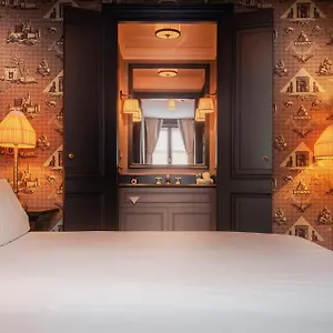 Maison Athénée Hotel